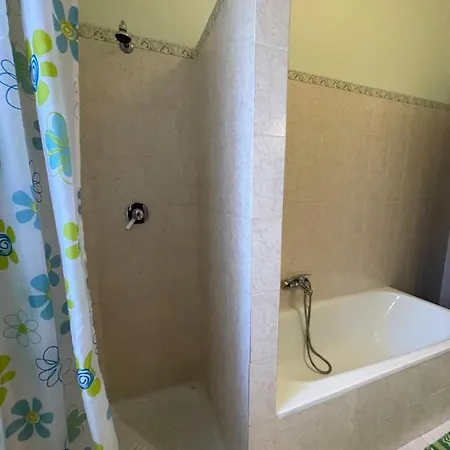 Fera5 Guest house Olbia